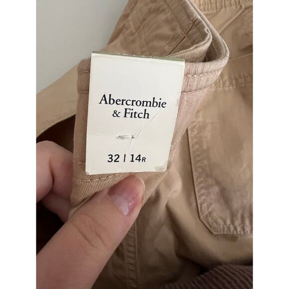 NWT Abercrombie & Fitch Relaxed Cargo Pants High Rise Straight Pockets Tan SZ 32 - Picture 9 of 13
